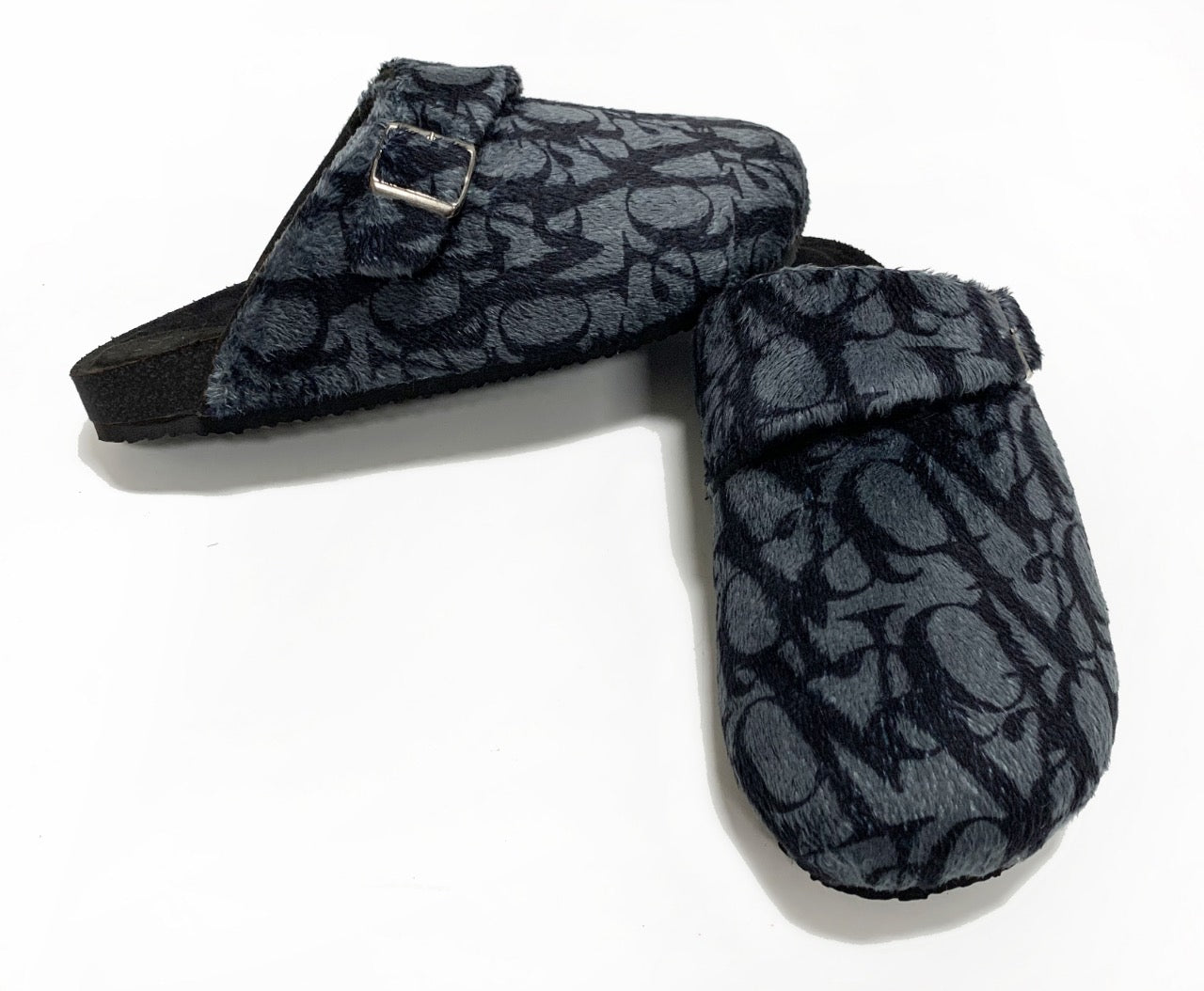 VAQ MONOGRAM CLOGS