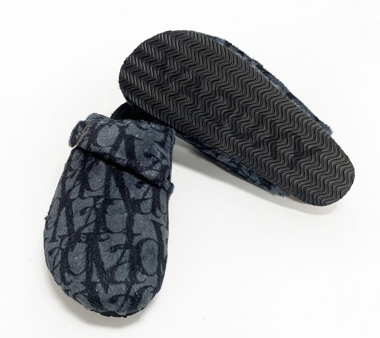VAQ MONOGRAM CLOGS